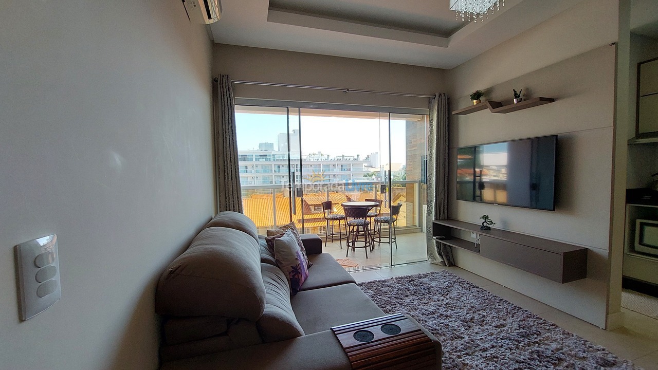 Apartment for vacation rental in Bombinhas (Praia de Bombinhas)