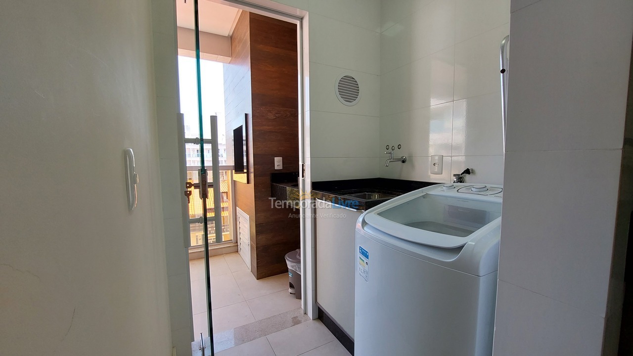 Apartment for vacation rental in Bombinhas (Praia de Bombinhas)