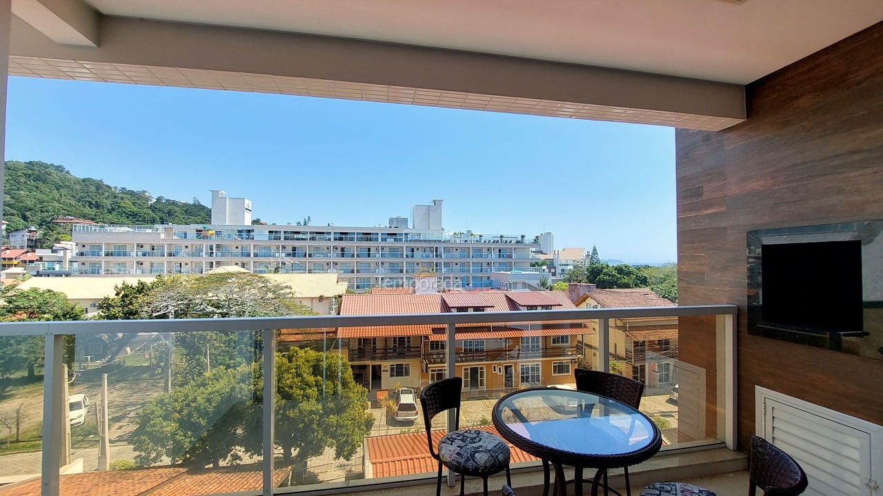 Apartment for vacation rental in Bombinhas (Praia de Bombinhas)