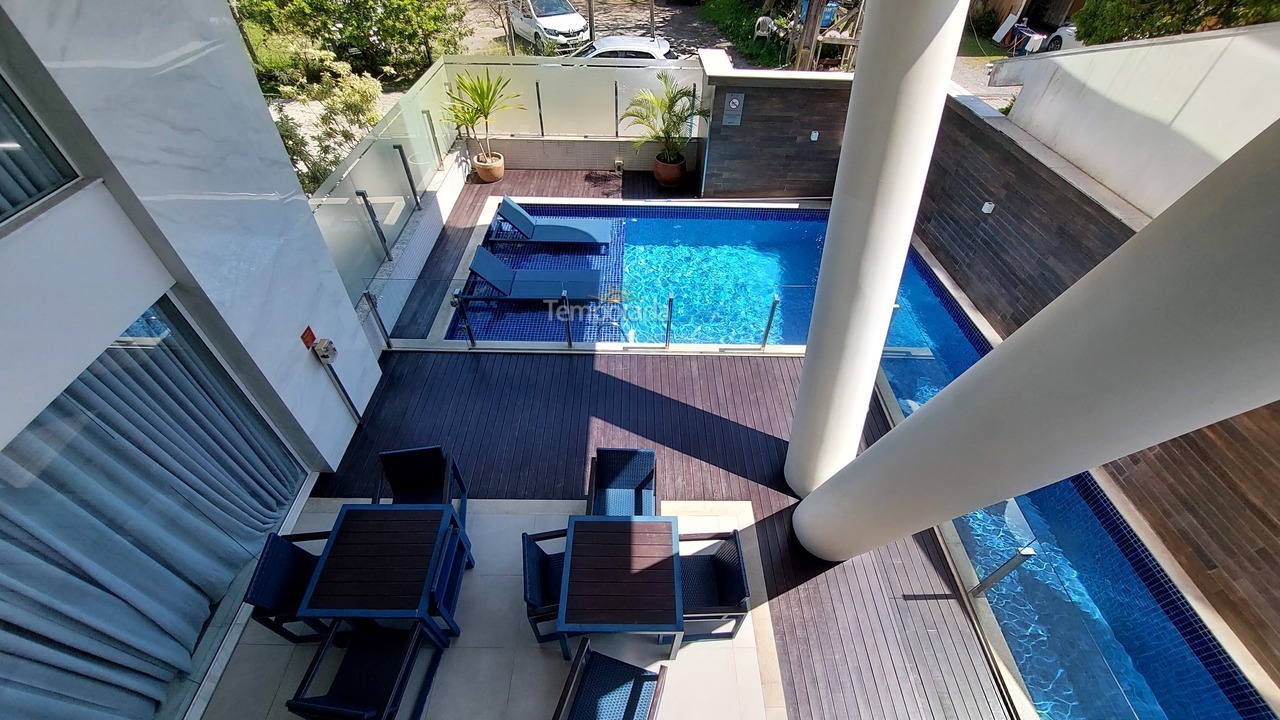 Apartment for vacation rental in Bombinhas (Praia de Bombinhas)