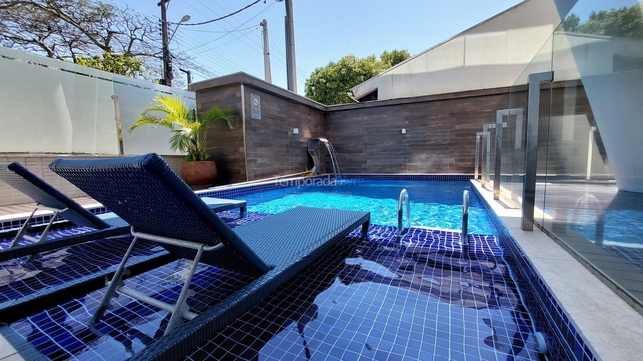 Apartment for vacation rental in Bombinhas (Praia de Bombinhas)