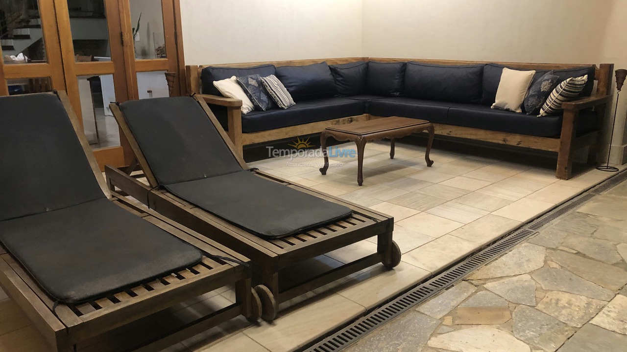 Casa para aluguel de temporada em Bertioga (Condominio Morada da Praia)