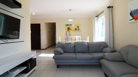 APARTAMENTO NO CENTRO DE BOMBINHAS PARA 6 PESSOAS