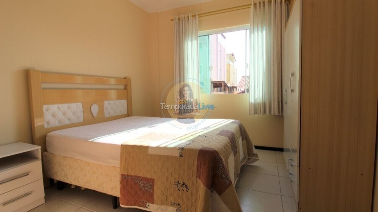 Apartamento para aluguel de temporada em Bombinhas (Praia de Bombinhas)