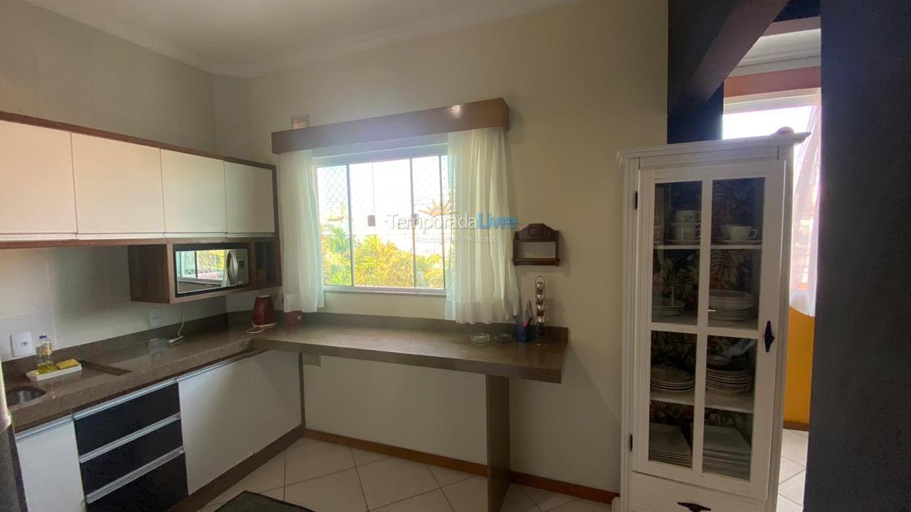 Apartment for vacation rental in Bombinhas (Praia de Bombas)