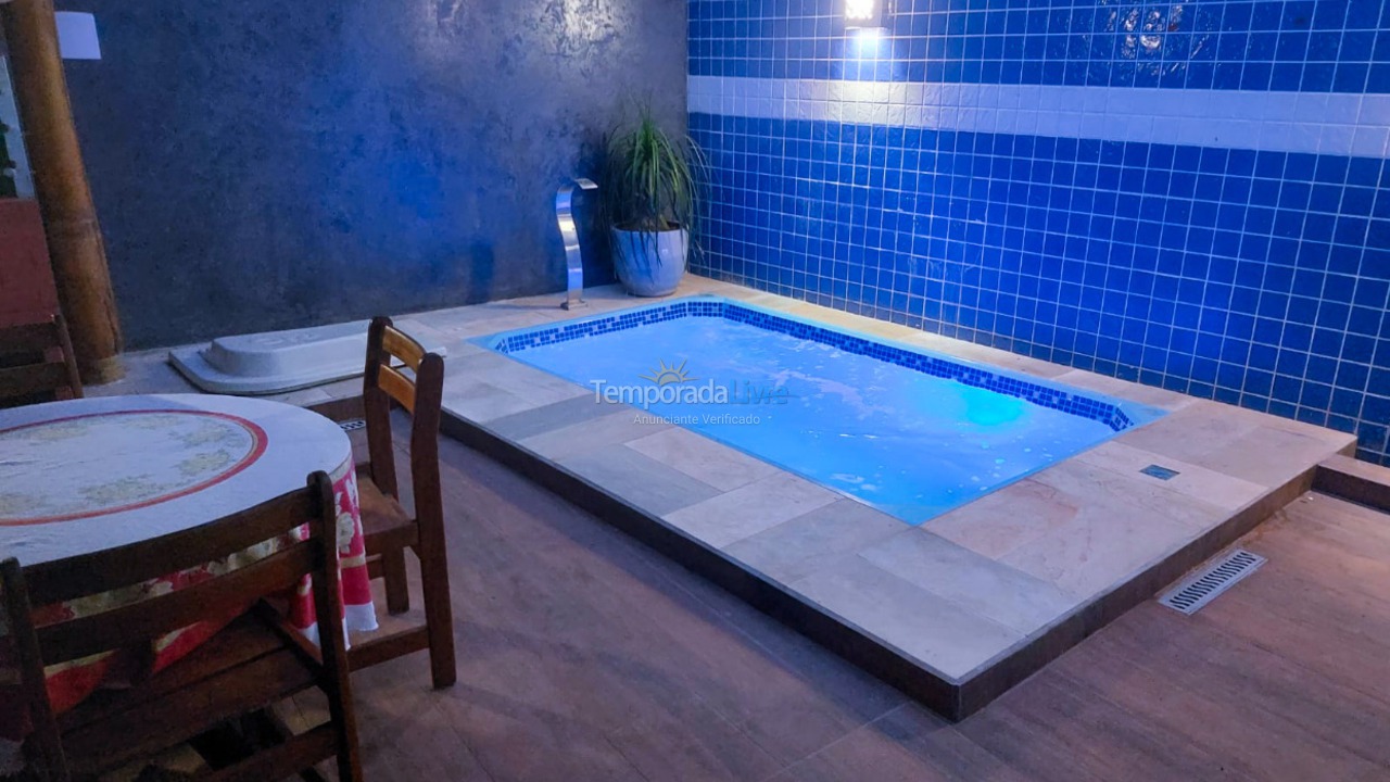 House for vacation rental in Ubatuba (Praia das Toninhas)