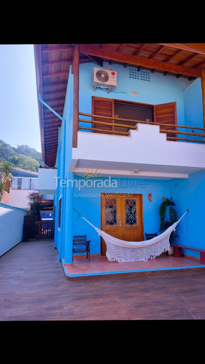 House for vacation rental in Ubatuba (Praia das Toninhas)