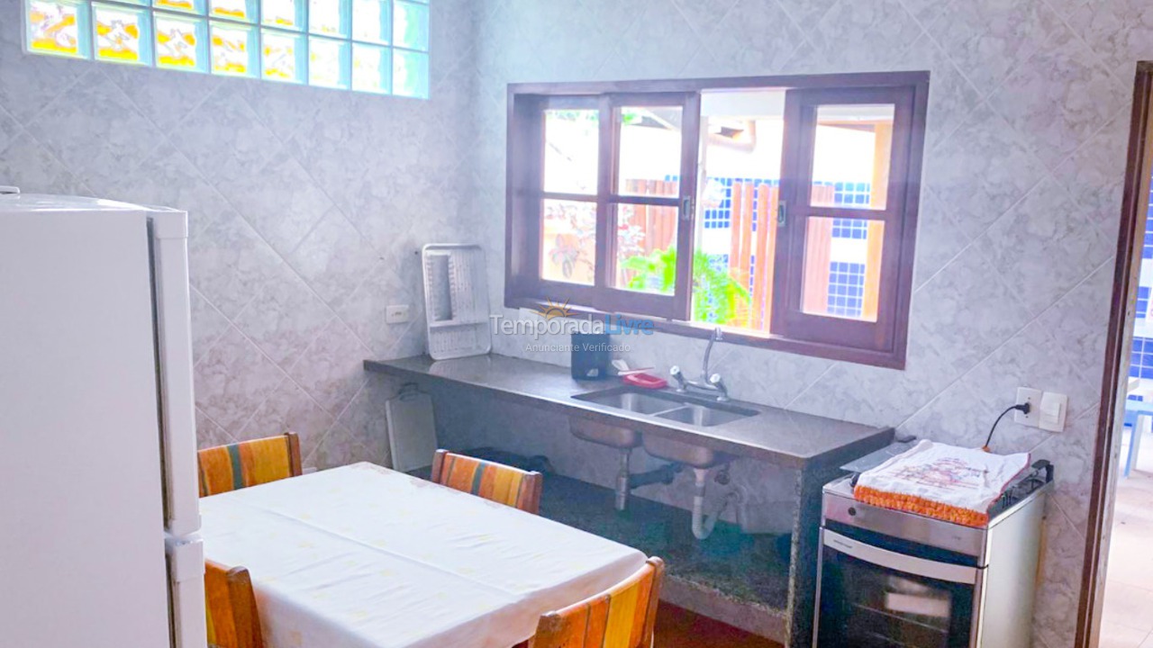 House for vacation rental in Ubatuba (Praia das Toninhas)