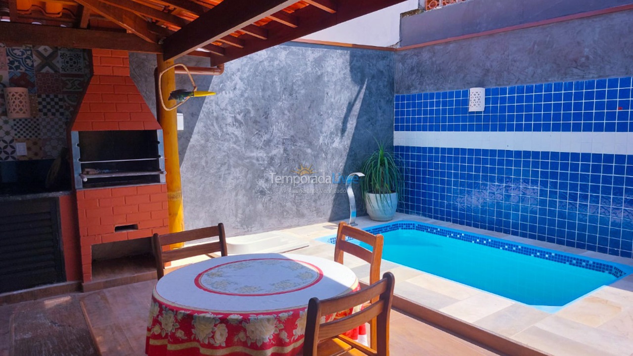 House for vacation rental in Ubatuba (Praia das Toninhas)