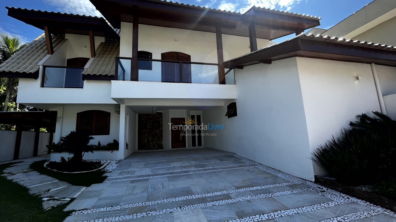 Casa para alquiler de vacaciones em Bertioga (Riviera de São Lourenço)