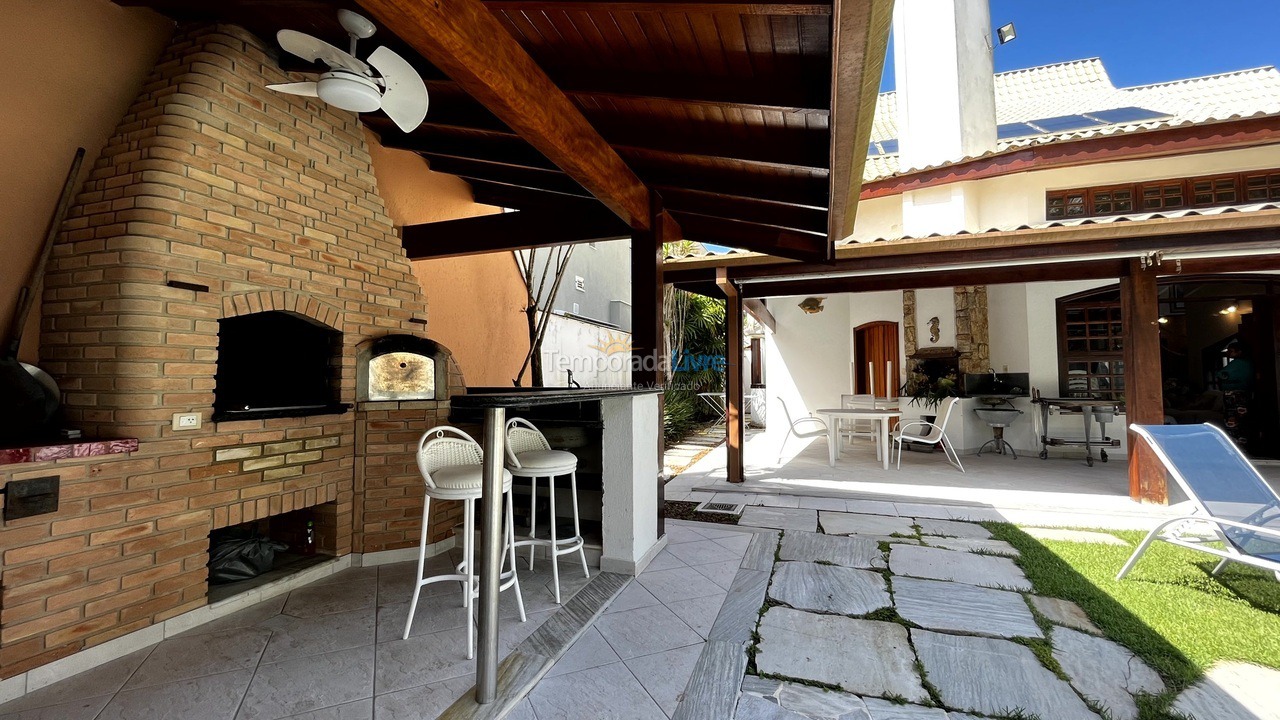 Casa para alquiler de vacaciones em Bertioga (Riviera de São Lourenço)