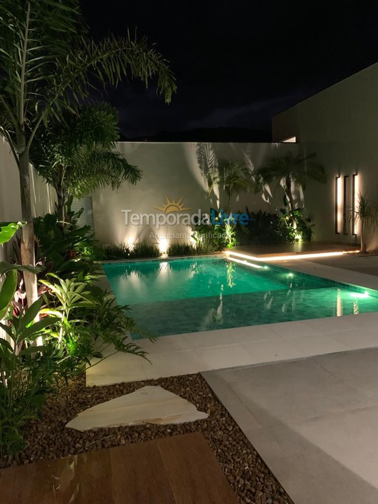 Casa para alquiler de vacaciones em Bertioga (Condominio Morada da Praia)