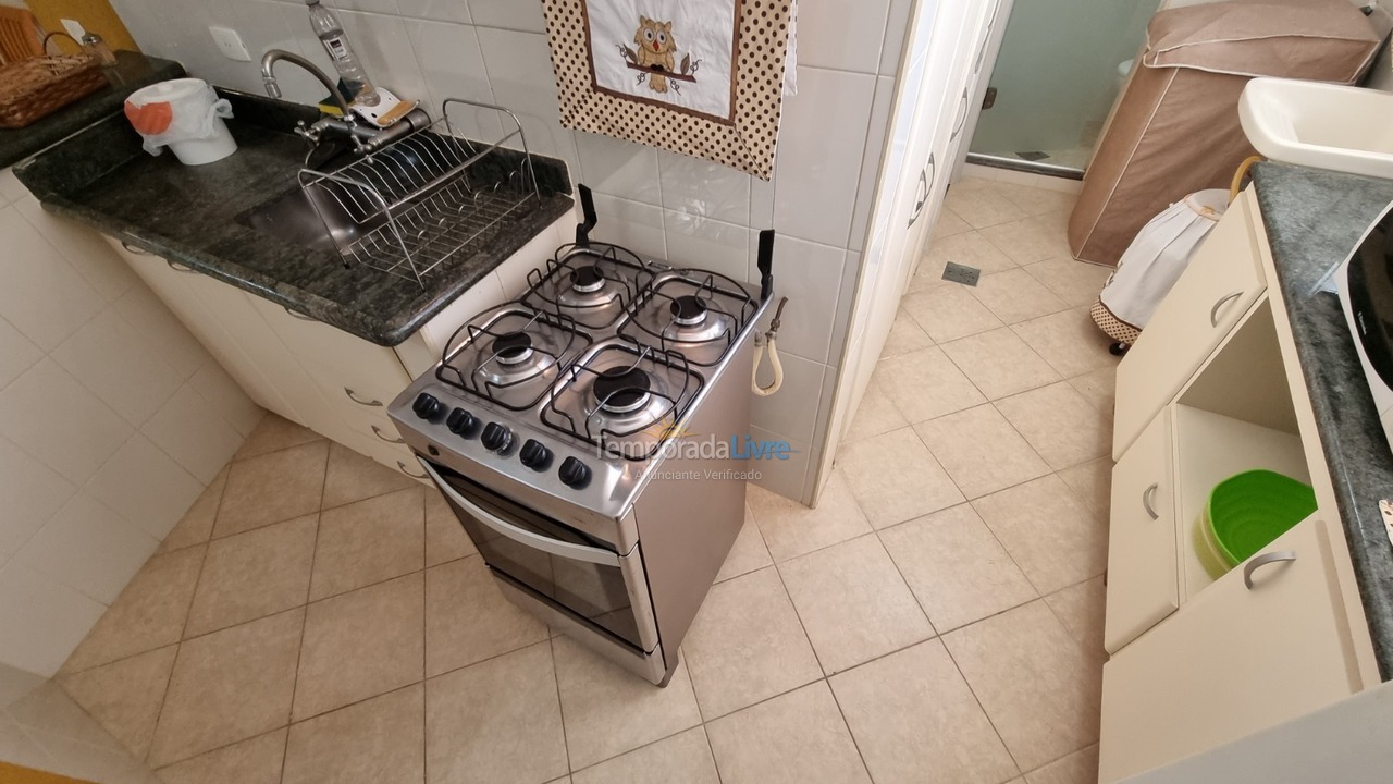 Apartamento para aluguel de temporada em Guarujá (Pitangueiras)