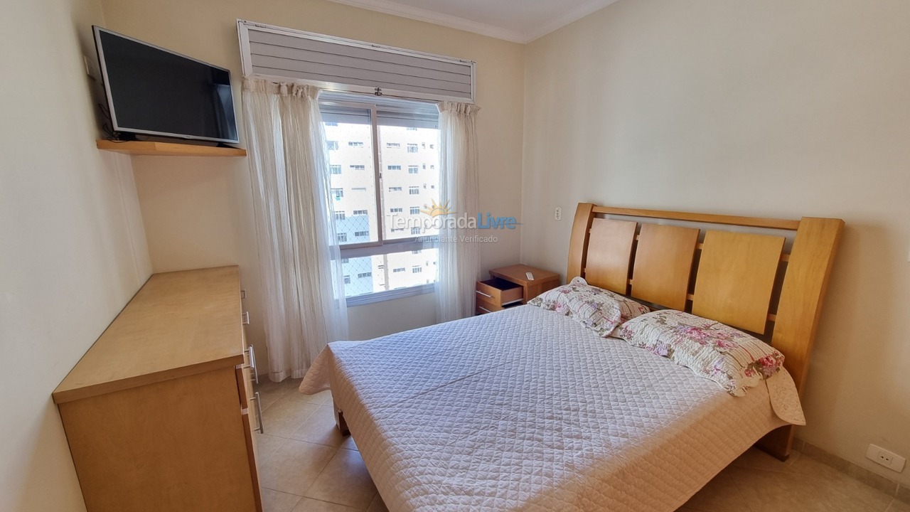 Apartamento para aluguel de temporada em Guarujá (Pitangueiras)