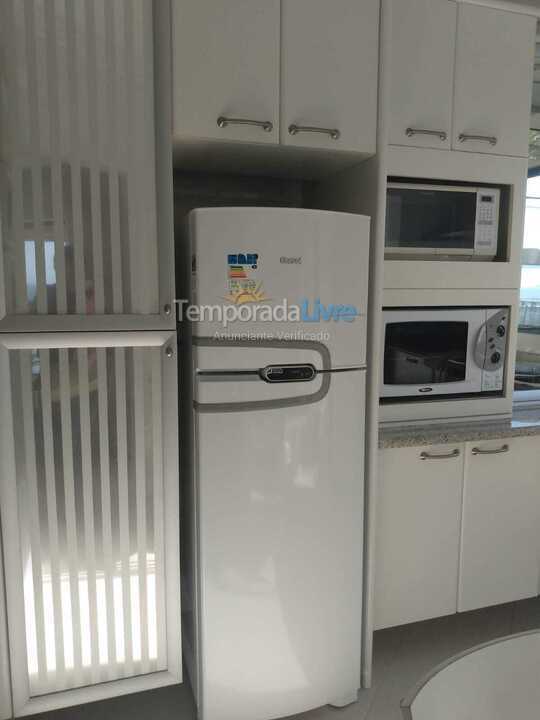 Apartamento para alquiler de vacaciones em Itapema (Meia Praia)