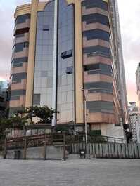 4 suites frente al mar