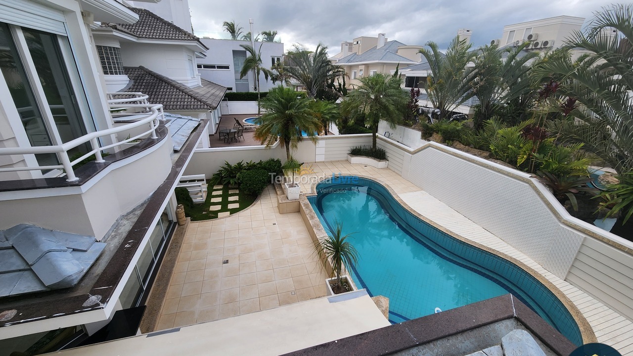 House for vacation rental in Florianopolis (Jurerê Internacional)