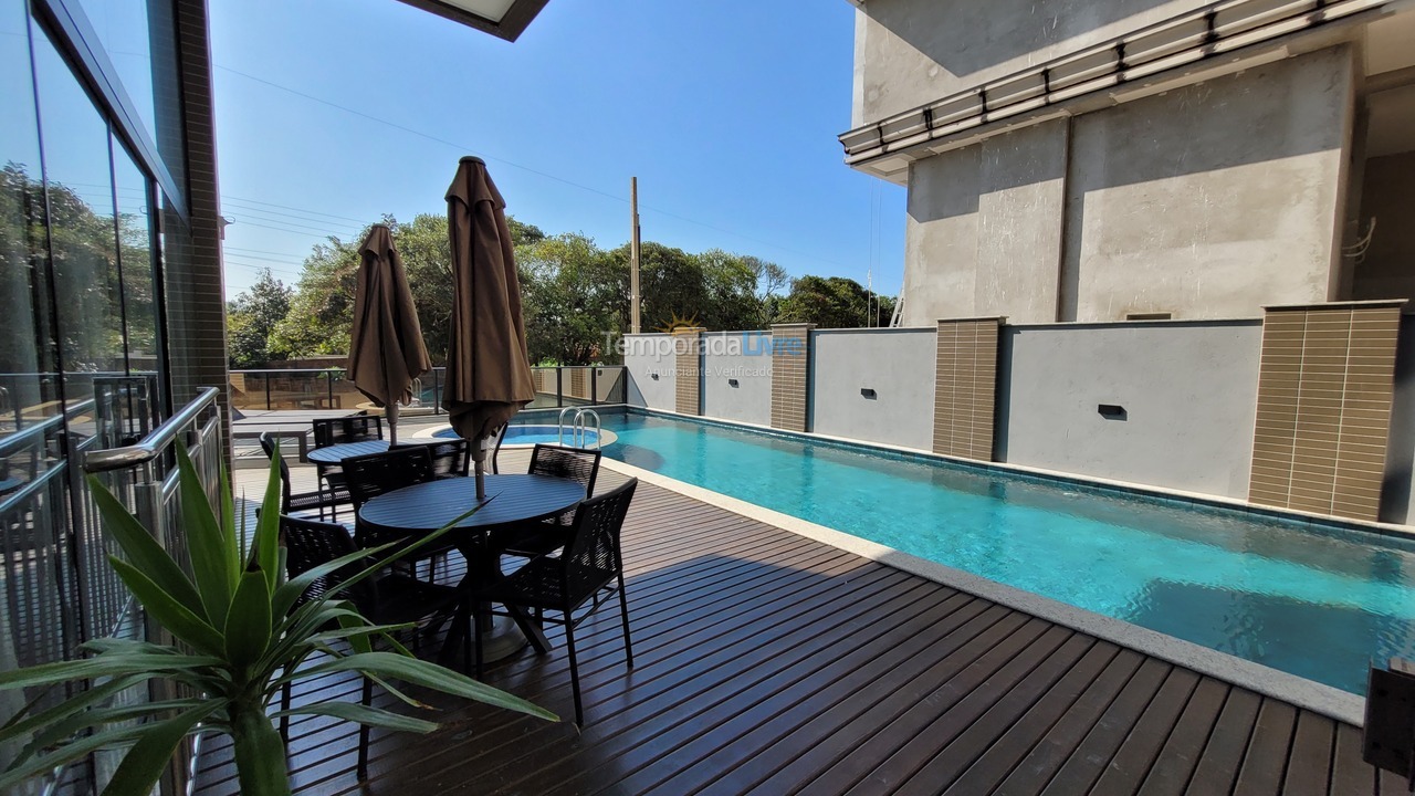 Apartamento para alquiler de vacaciones em Bombinhas (Praia de Bombas)
