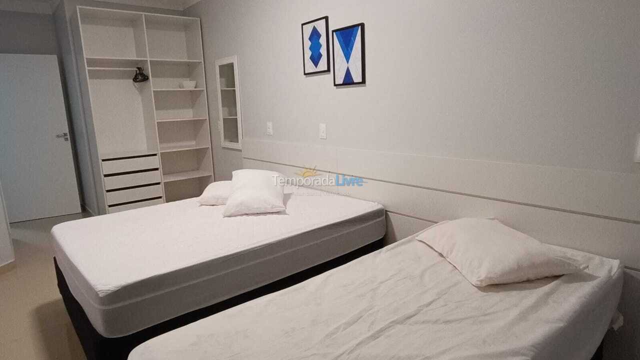 Casa para aluguel de temporada em São Francisco do Sul (Enseada)