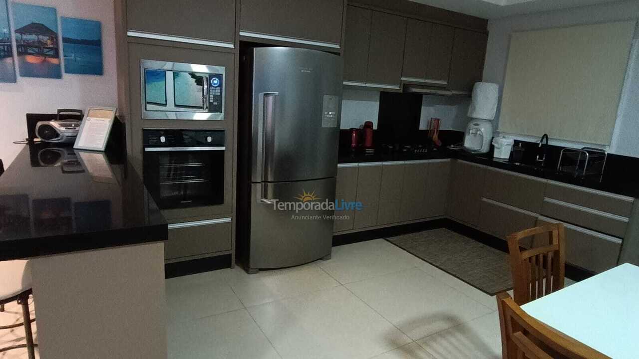 Casa para aluguel de temporada em São Francisco do Sul (Enseada)