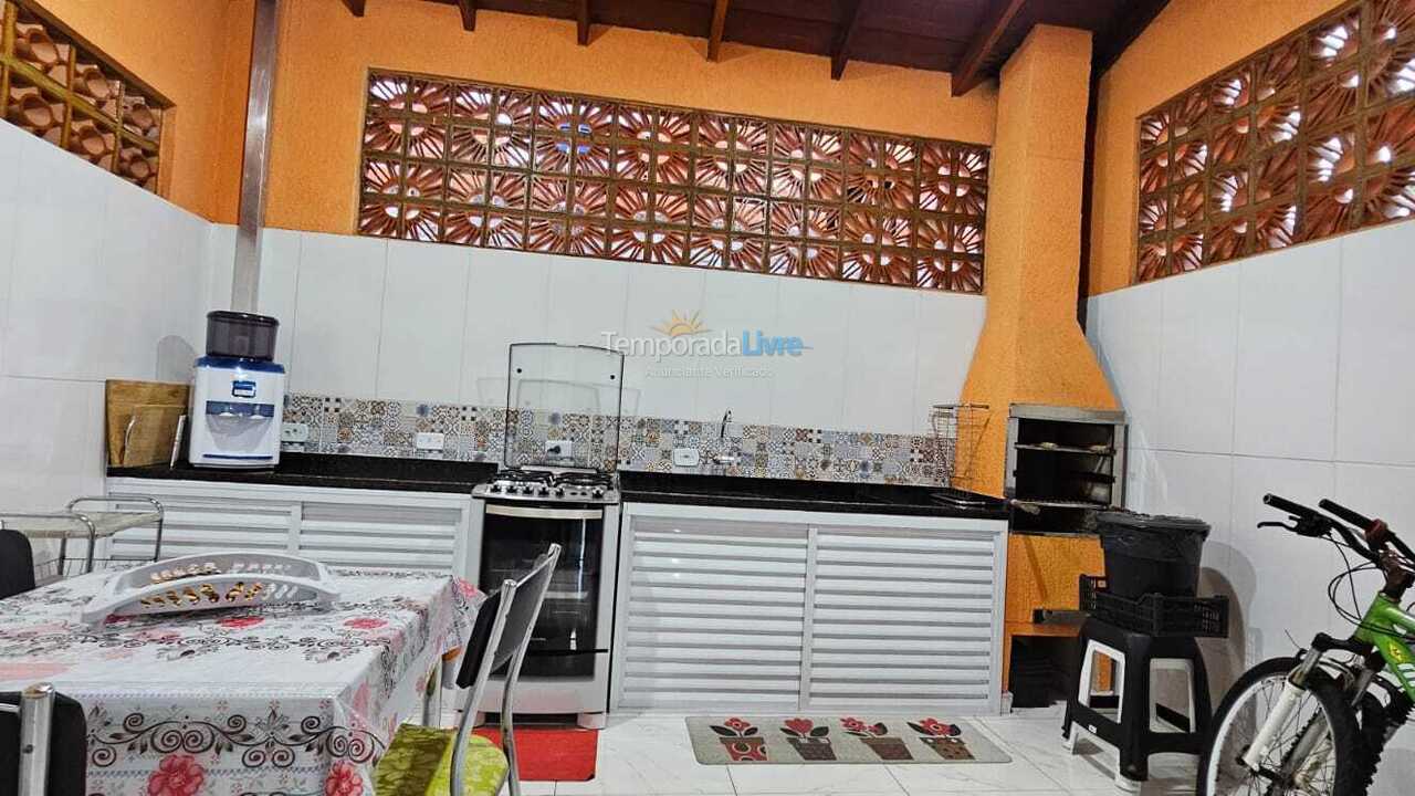 House for vacation rental in Caraguatatuba (Massaguaçu)