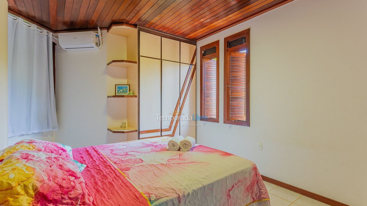 Casa para aluguel de temporada em Camaçari (Praia de Guarajuba)