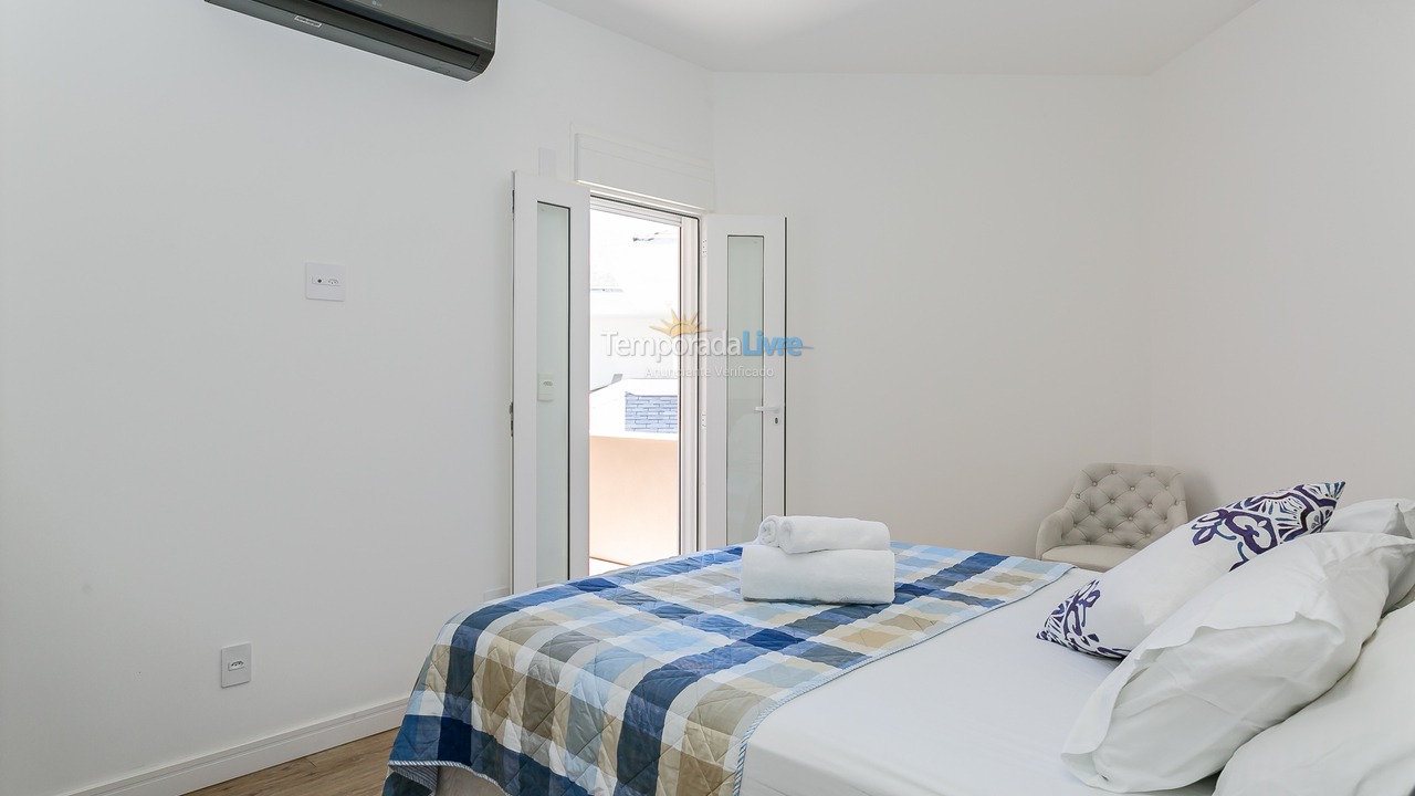 Casa para aluguel de temporada em Florianopolis (Jurerê Internacional)