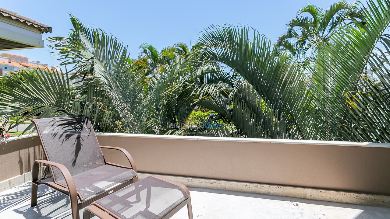 Casa para aluguel de temporada em Florianopolis (Jurerê Internacional)