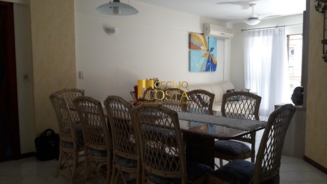 Beautiful apartment with 04 bedrooms in Meia Praia - Itapema
