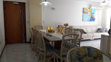 Beautiful apartment with 04 bedrooms in Meia Praia - Itapema