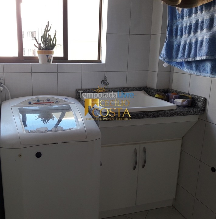 Apartment for vacation rental in Itapema (Meia Praia)