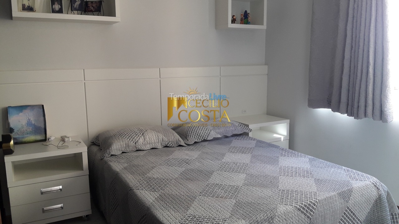 Apartment for vacation rental in Itapema (Meia Praia)