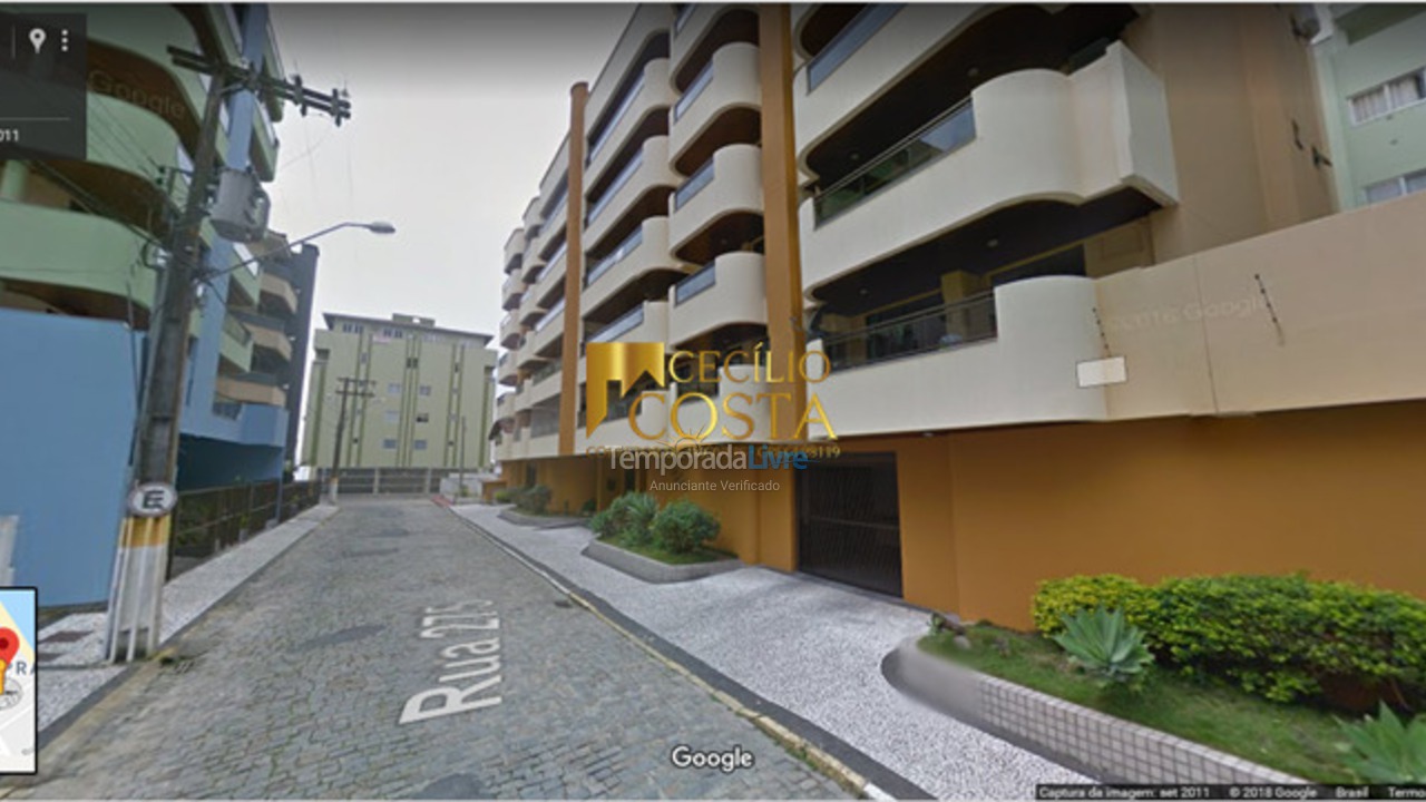 Apartment for vacation rental in Itapema (Meia Praia)