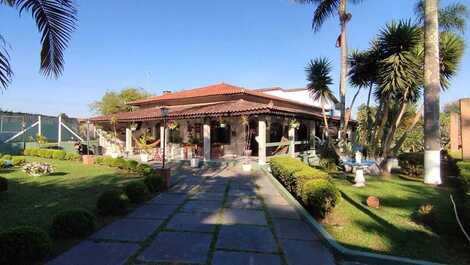 FINCA EN IBIUNA, PISCINA CLIMATIZADA, PISTA DE TENIS, COMPOSICIÓN DE FÚTBOL