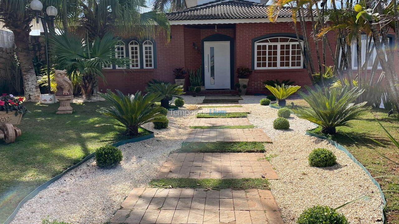 Casa para alquiler de vacaciones em Mairinque (Condomínio Porta do Sol)