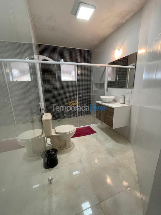 Casa para alquiler de vacaciones em Mairinque (Condomínio Porta do Sol)