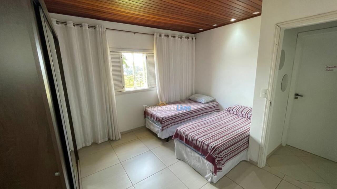 Casa para alquiler de vacaciones em Mairinque (Condomínio Porta do Sol)