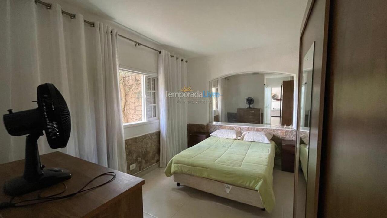 Casa para alquiler de vacaciones em Mairinque (Condomínio Porta do Sol)