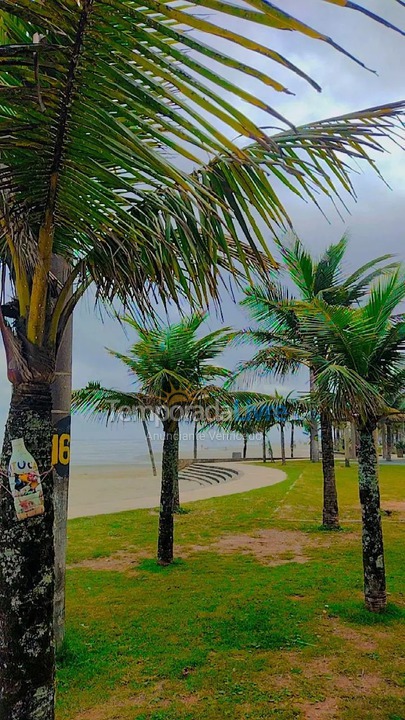 Casa para aluguel de temporada em Praia Grande (Praia do Caiçara)