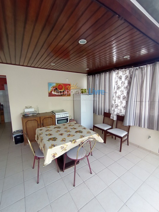 Apartamento para alquiler de vacaciones em Itapema (Meia Praia)