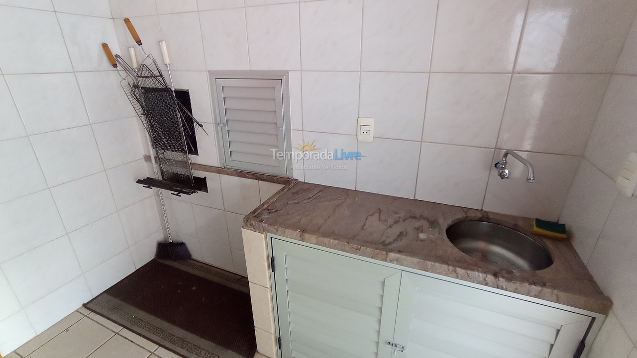 Apartamento para alquiler de vacaciones em Itapema (Meia Praia)