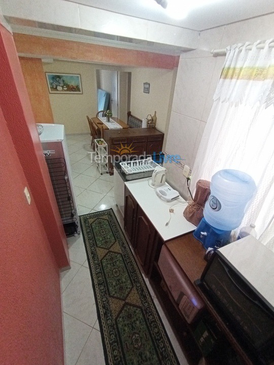 Apartamento para alquiler de vacaciones em Itapema (Meia Praia)