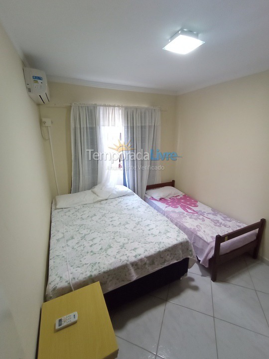 Apartamento para alquiler de vacaciones em Itapema (Meia Praia)