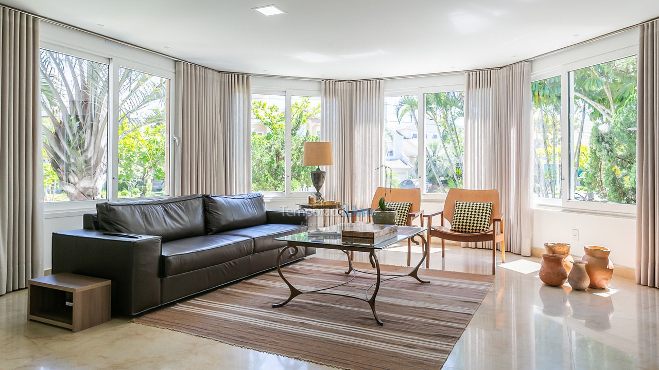 Casa para aluguel de temporada em Florianopolis (Jurerê Internacional)