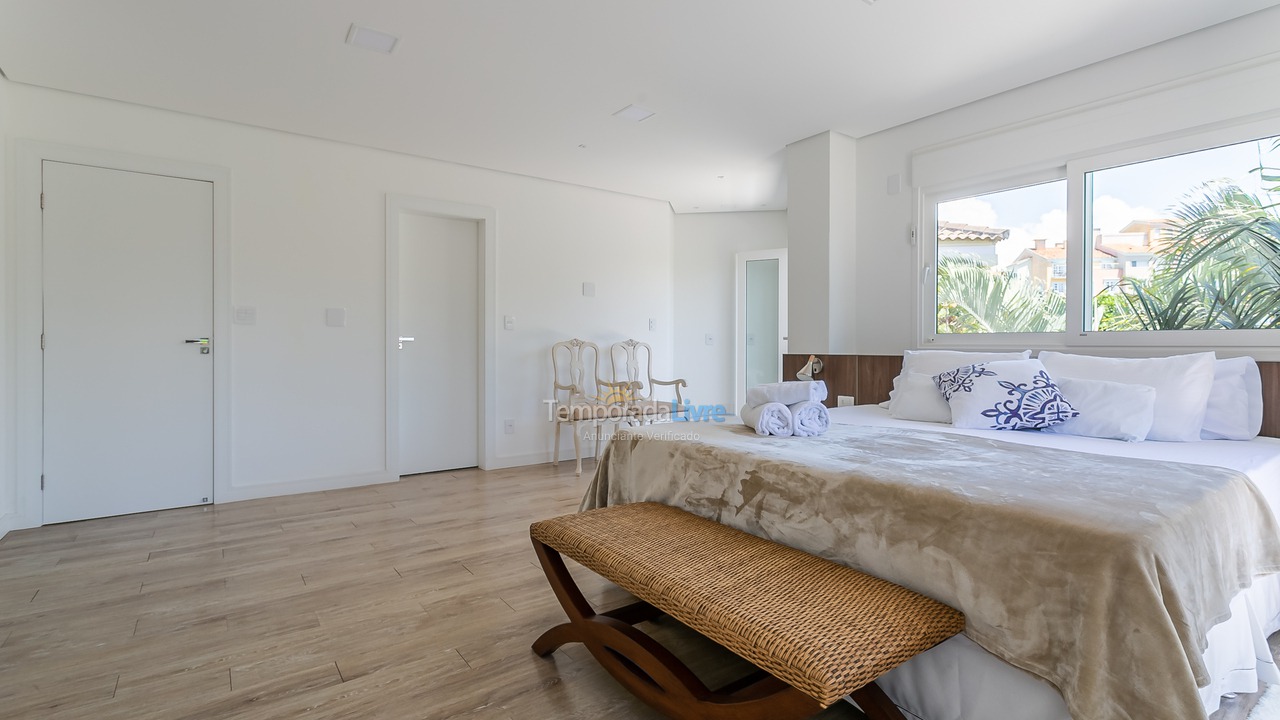 Casa para aluguel de temporada em Florianopolis (Jurerê Internacional)
