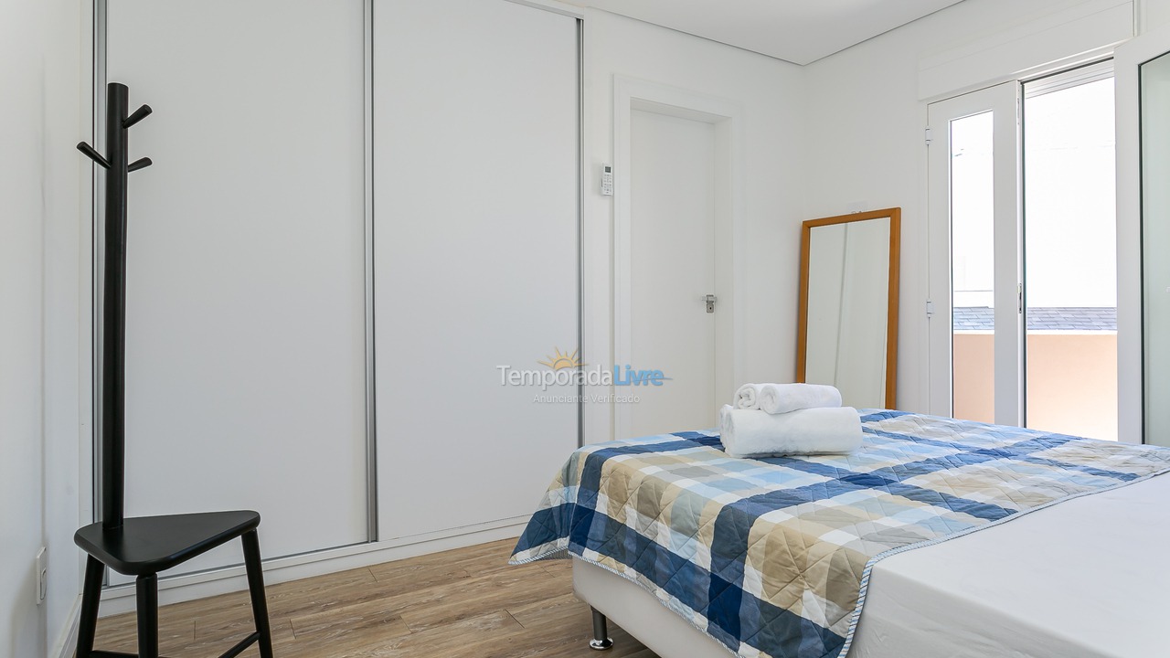 Casa para aluguel de temporada em Florianopolis (Jurerê Internacional)