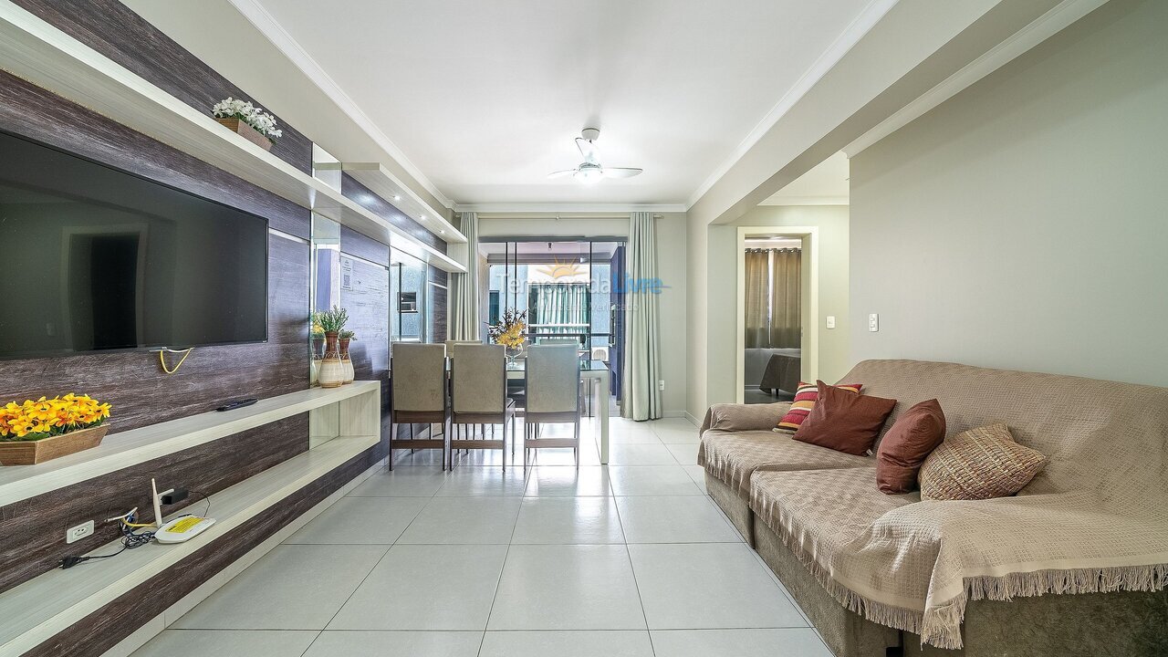 Apartamento para aluguel de temporada em Bombinhas (Praia de Bombas)