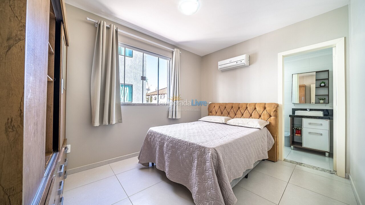 Apartamento para aluguel de temporada em Bombinhas (Praia de Bombas)