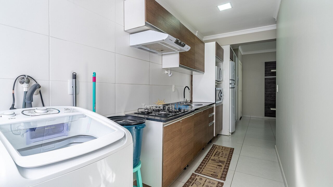 Apartamento para aluguel de temporada em Bombinhas (Praia de Bombas)