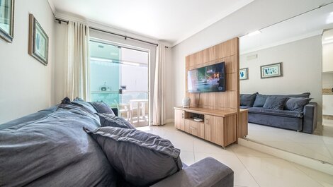 116 - Excelente ajuste a 50m de la playa, con 02 habitaciones!